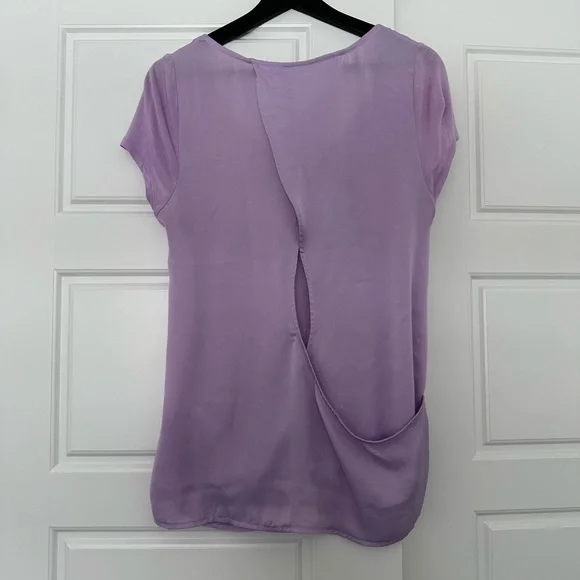 Guess Flowy Backless Top - Picture 2 of 2